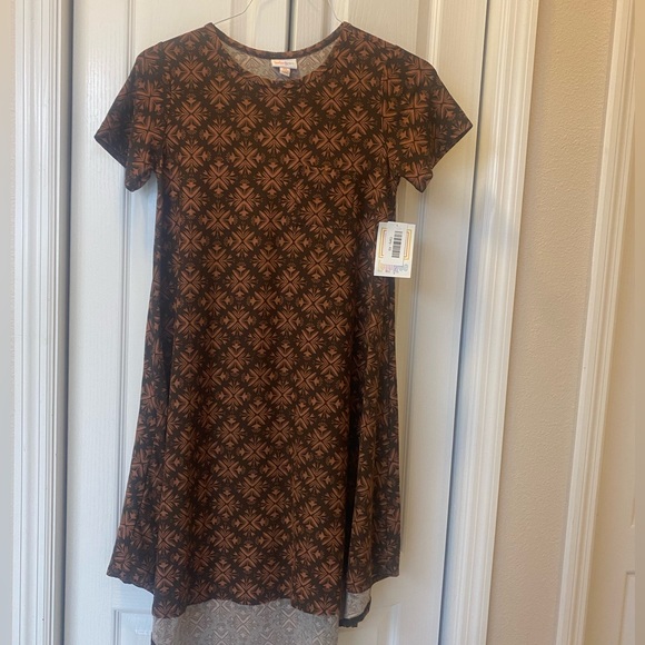 LuLaRoe Dresses & Skirts - NWT LuLaRoe Carly Dress